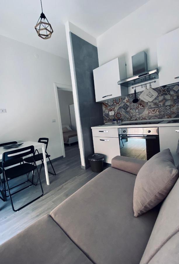 Casa Vacanze Ù Curtigghiu 3 Appartamenti Avola Extérieur photo