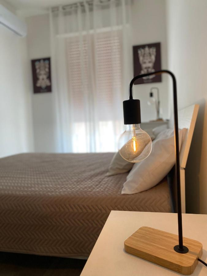 Casa Vacanze Ù Curtigghiu 3 Appartamenti Avola Extérieur photo